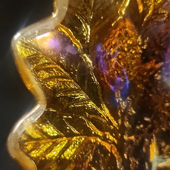 Carnival Glass - Picture 2 of 4